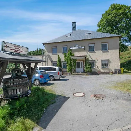 Semesterbostad Guesthouse Kuehberg - Groups, Events, Retreat Bärenstein