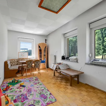 Semesterbostad Guesthouse Kuehberg - Groups, Events, Retreat Bärenstein